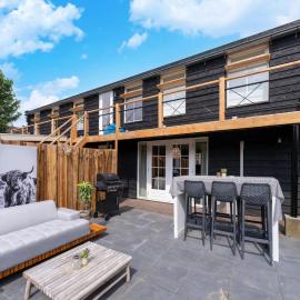 Cozy Villa w Sauna and BBQ