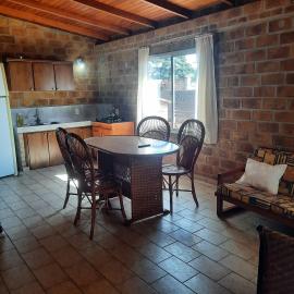 Casa 2 dormitorios B, hotelli kohteessa Villa Guntz