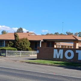 Aaron Inn Motel, hotel Narrabriban