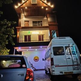 Himadri munnar holidays
