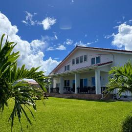 ZARATAN exclusive stay for one group only