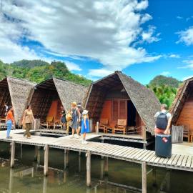 Rammang Rammang Ecolodge and Cafe, hotel u gradu Kasijala