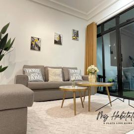 Huge Family Friendly 3BR Suite, PLATINO Service Apartment, Mins Walk to Paradigm Mall