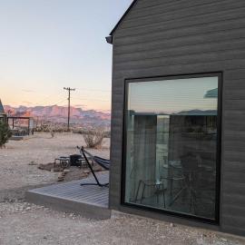 Stardust Luxury Cottage with loft & a great view, hotel in Terlingua