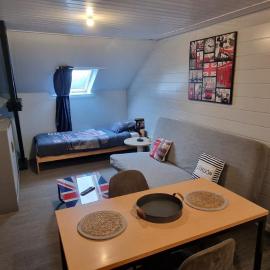 Studio Londres, hotel in Hazebrouck