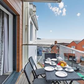 1 Rockham - Luxury Apartment at Byron Woolacombe, only 4 minute walk to Woolacombe Beach!