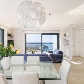 Marina view 2bd Luxury Ap, hotel in Herzliya B