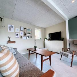 Stunning 3 bedroom Family Friendly Retreat, מלון בTvøroyri