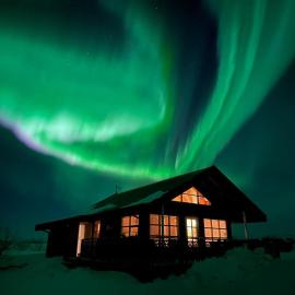 Cozy cottage house located at Golden Circle, hotell sihtkohas Selfoss
