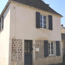 Petite maison de village، فندق في Maincy