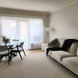 Cosy & Convenient Williamstown, хотел в Уилямстаун