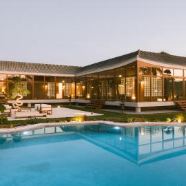 THE JAPANESE HOUSE by BRIDGE RETREATS