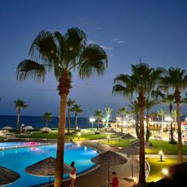 Marina Beach-Mdiq- Seaside Luxury Resort, Hotel in Restinga Smir