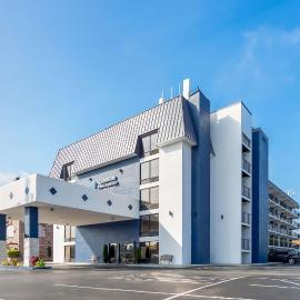 피전 포지에 위치한 호텔 Clarion Inn & Suites near the Leconte Center Pigeon Forge
