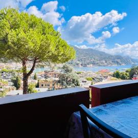 La Loggia Sul Mare