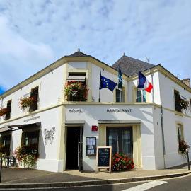 Logis Hôtel & Restaurant d'Angleterre, hotel em Saint-Calais