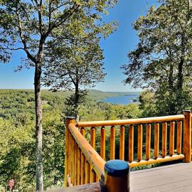 Magnificent Mountain Lodge