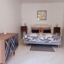 Charmant appartement tout confort proche Joigny, hotel in Cézy