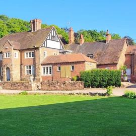 The Lodge at Fairfield Court