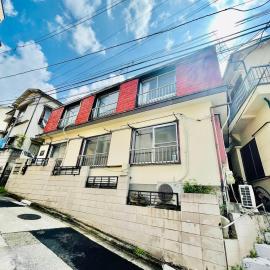 RED House - Economic APT in Tokyo Tranquil area, with 2 Sta Direct Access to Shinjuku & Akihabara