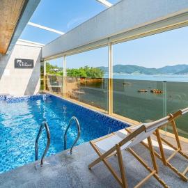 Namhae Be My Island Pool Villa, hotel in Namhae