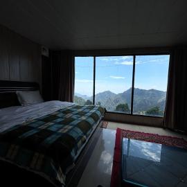 The Green Valley Resort Kanatal, hotel Kanatalban