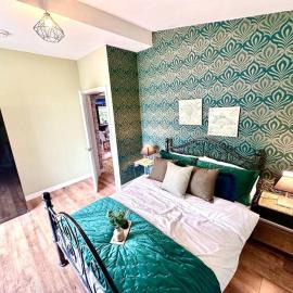 Exec 2 bed lodge in rural Wales with Cymru Holidays, Hotel in Pontnewydd
