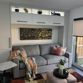 Modern sleek haven, hotel a Burlington