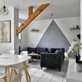 Spacieux & Familial 3 chambres proche gare, hotel a Saumur