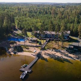 Grand Hideout Lake Päijänne, Hotel in Vääksy
