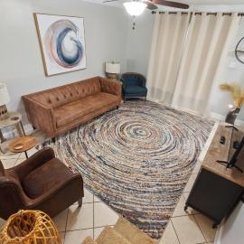 Walk to Downtown OS | 3BR Townhouse โรงแรมในโอเชียนสปริงส์