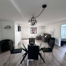 Altitude - magnifique logement, Hotel in Granby