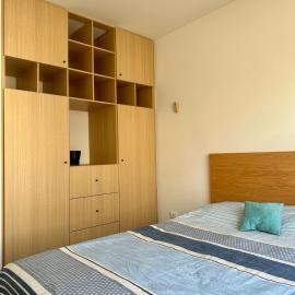 Private Room Qro Entrance Fast WiFi Residential, hotel v mestu Miranda