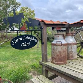 Magasinet Stora Långbro, hótel í Tystberga