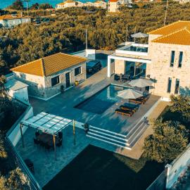 Seaside Villa Volter, Hotel in Kipseli