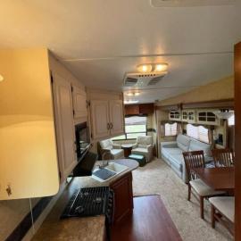 Outback Fifth Wheel at Seaside Cottages, hotel i Swansboro