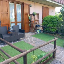 La casa dei sentieri, готель у місті Rovetta