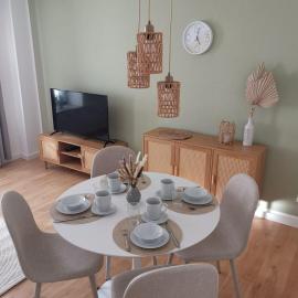 City-Apartment mit Parkplatz & Fahrradraum! Nur 300m zum Stadthafen