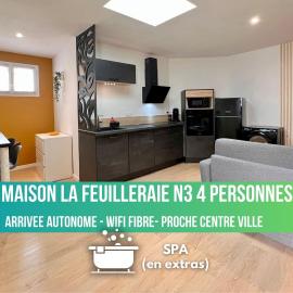 MAISON LA FEUILLERAIE N3-standingmaison-Wifi-proche centre ville-PROPERTY RENTAL NM、フォントネー・ル・コントのホテル