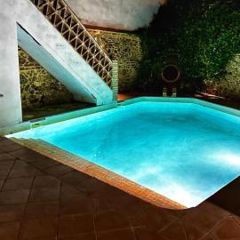 Bonita casita rural Cazalla de la Sierra, hotel in Cazalla de la Sierra