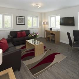 House of Fisher - Beneficial House, Hotel in Bracknell