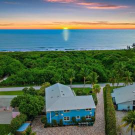 Hutchinson Island Beach Retreat - Ground Floor Condo - Pets Welcome
