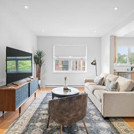 Trendy 2-Bedroom Haven by Jean Talon Market