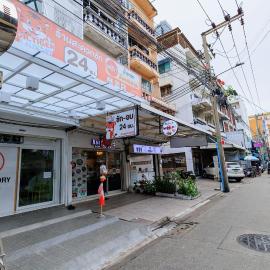 Reezq Hostel, hotelli kohteessa Pratunam
