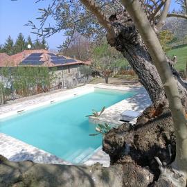 CASA DEL CANTA, hotel en Borgomale