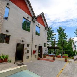 Hotel One Bhurban, hotel en Murree