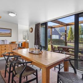 *** LAKE VILLA 466 ***