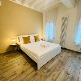 Giardini B&B, Hotel in Modena