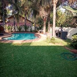 De la Rose Guesthouse, hotell i Lephalale