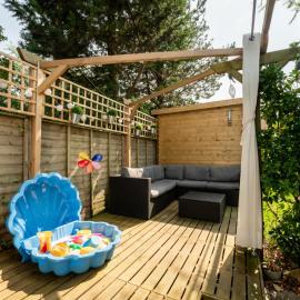 Holiday Home Zeewind 246 with parking by Interhome